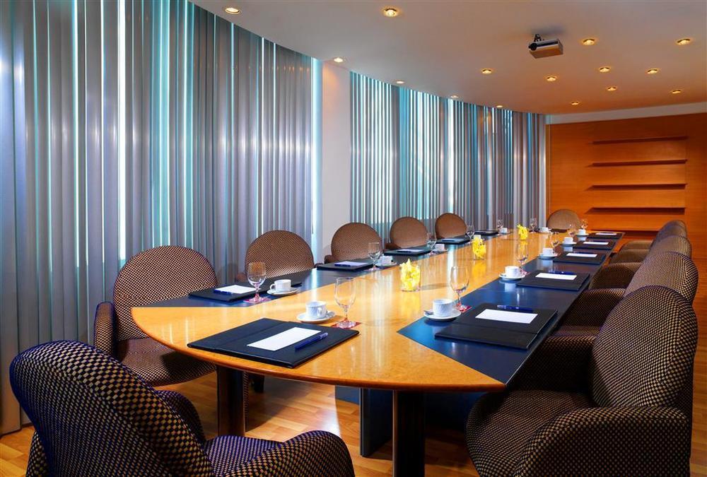 Sheraton Club Des Pins Resort Удобства фото