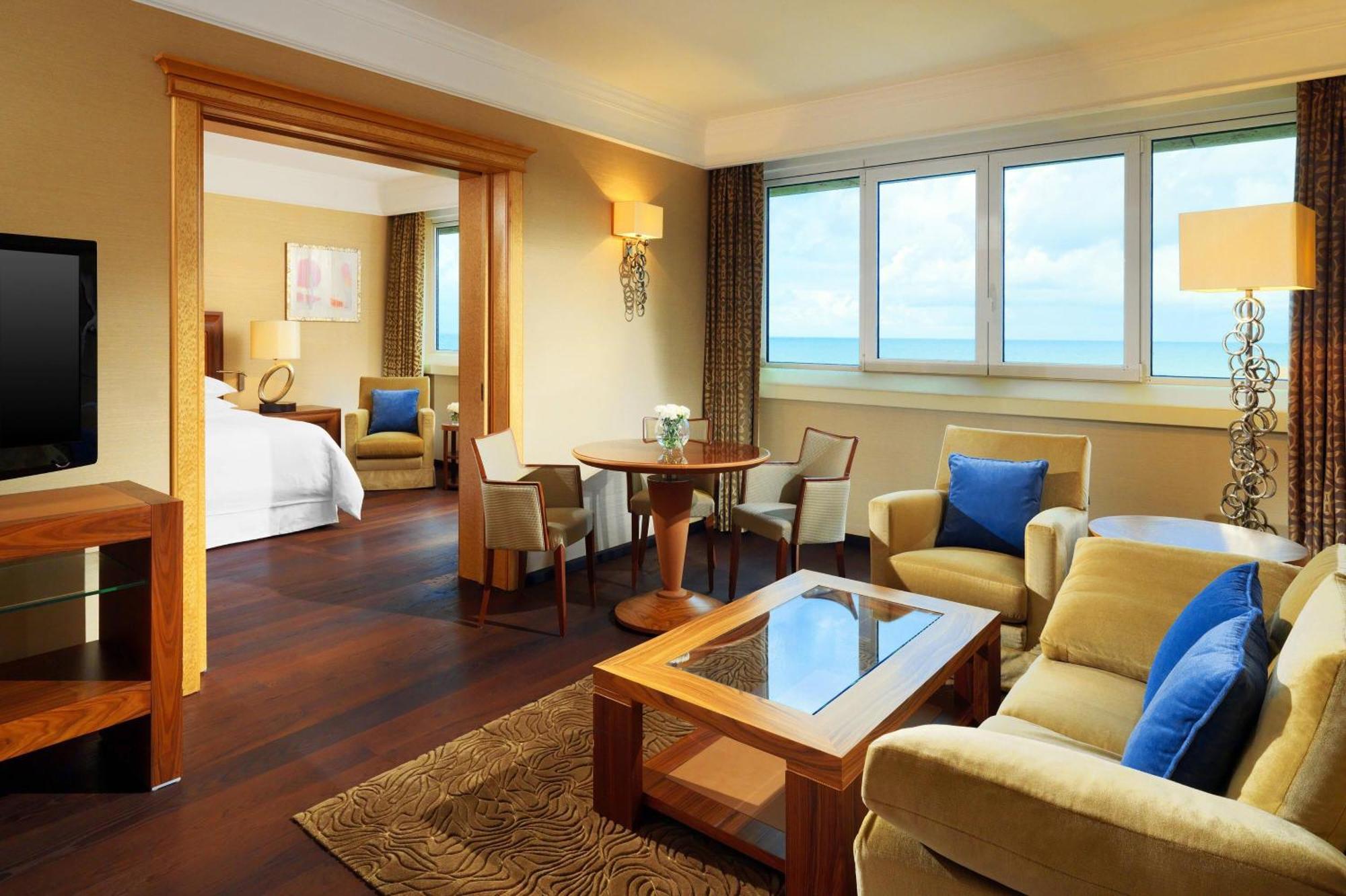 Sheraton Club Des Pins Resort Экстерьер фото