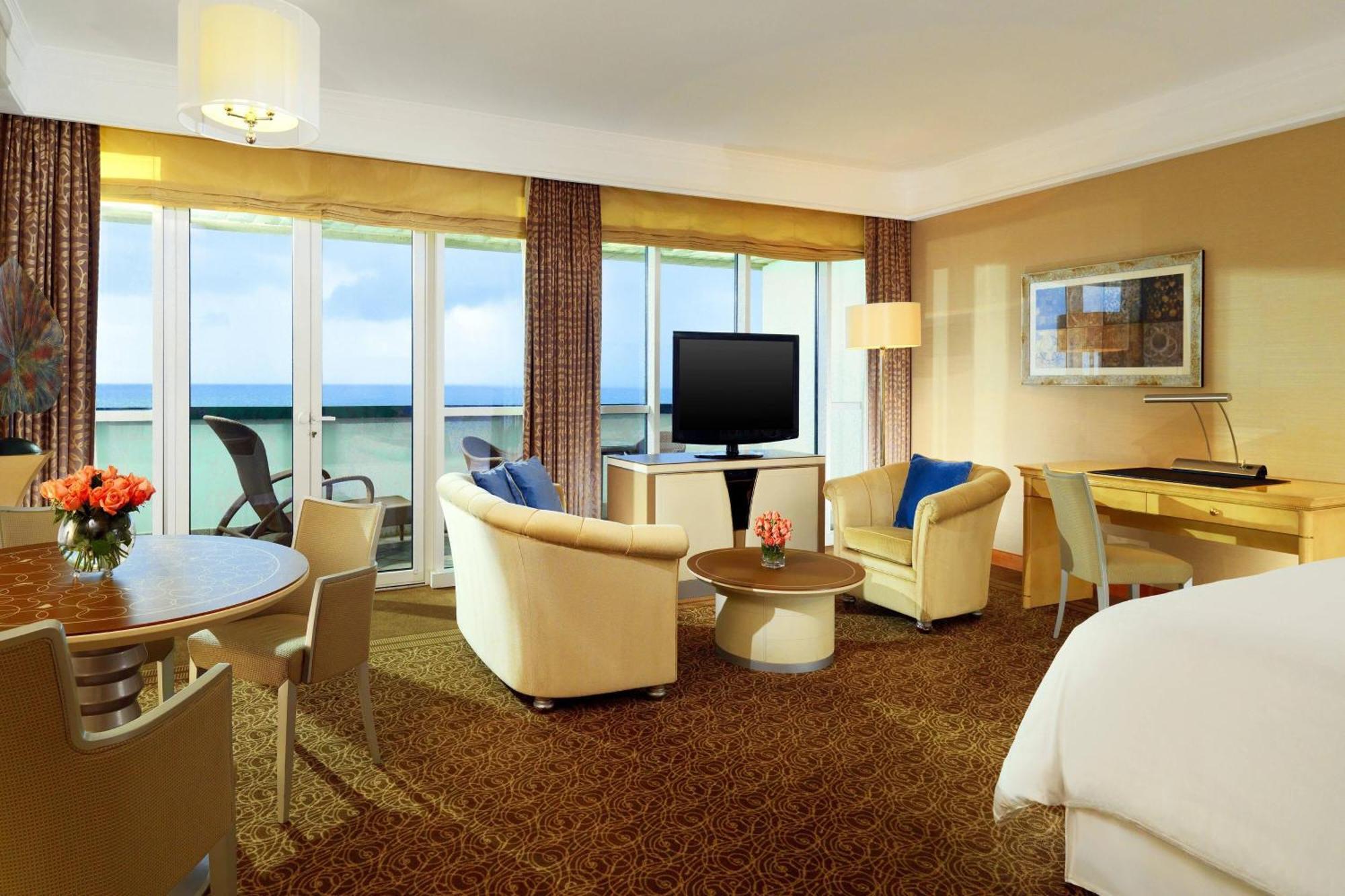 Sheraton Club Des Pins Resort Экстерьер фото